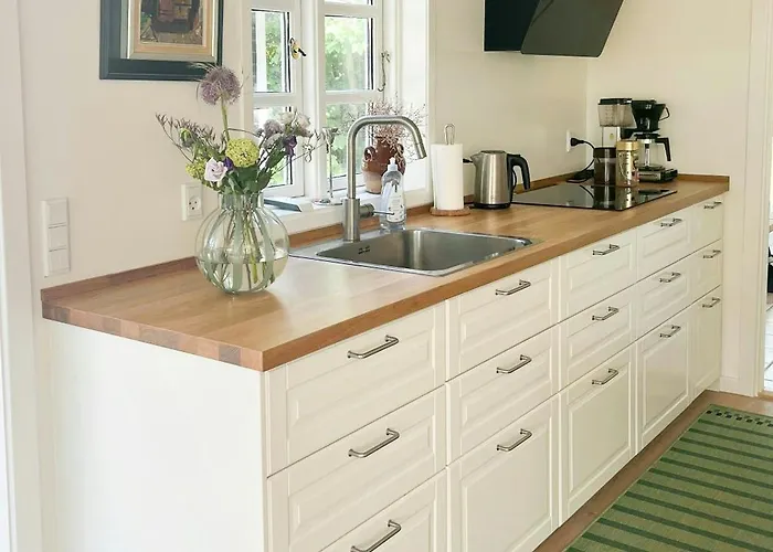 At Fynshoved Martofte